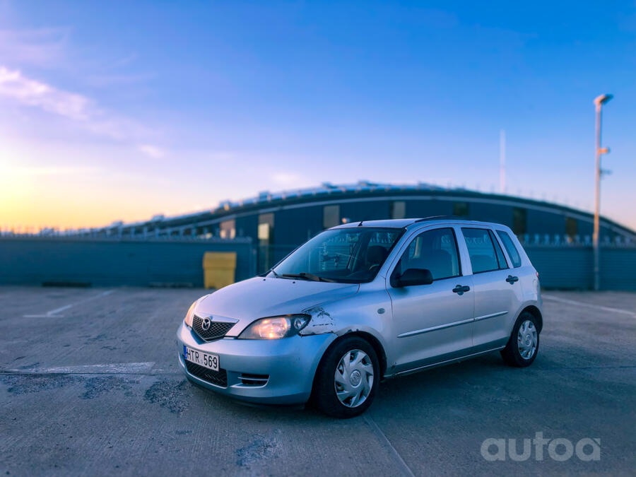 Mazda 2 DY Hatchback
