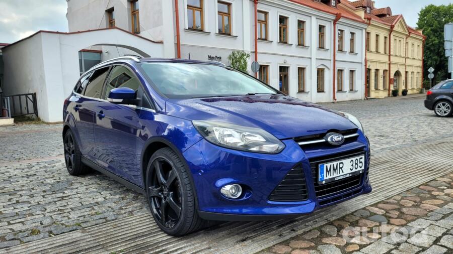 Ford Focus 3 generation wagon 5-doors
