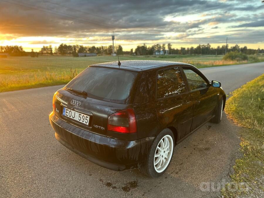 Audi A3 8L [restyling] Hatchback