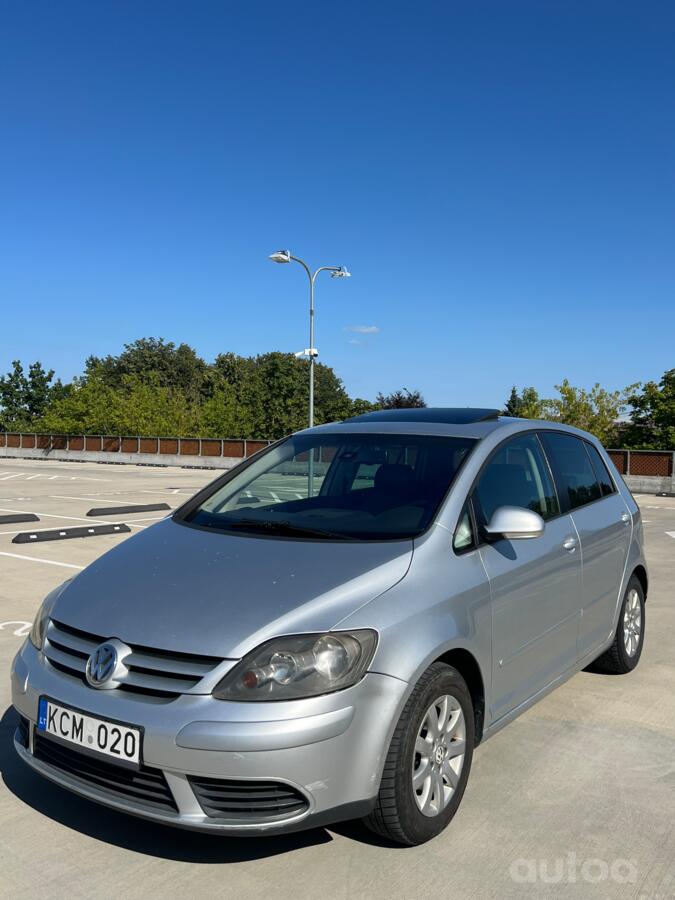 Volkswagen Golf Plus 1 generation