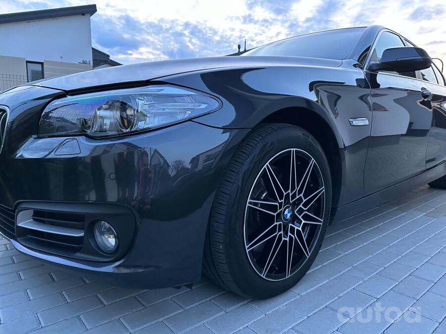 BMW 5 Series F07/F10/F11 [restyling] Sedan