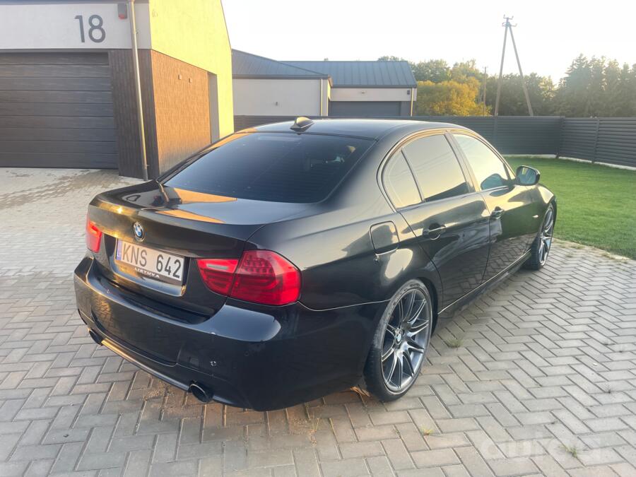 BMW 3 Series E90/E91/E92/E93 Sedan
