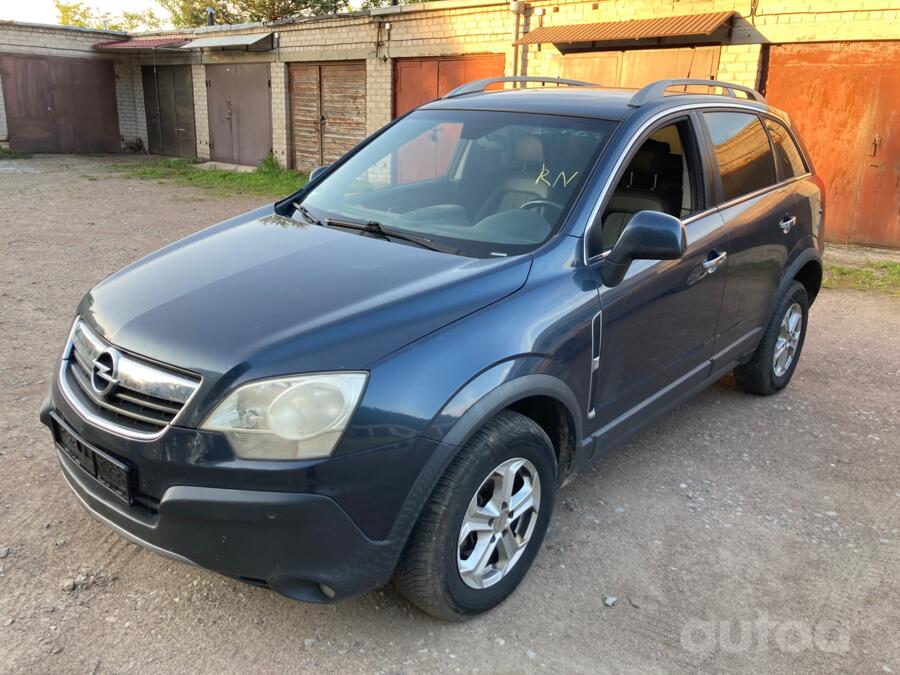 Opel Antara 1 generation Crossover