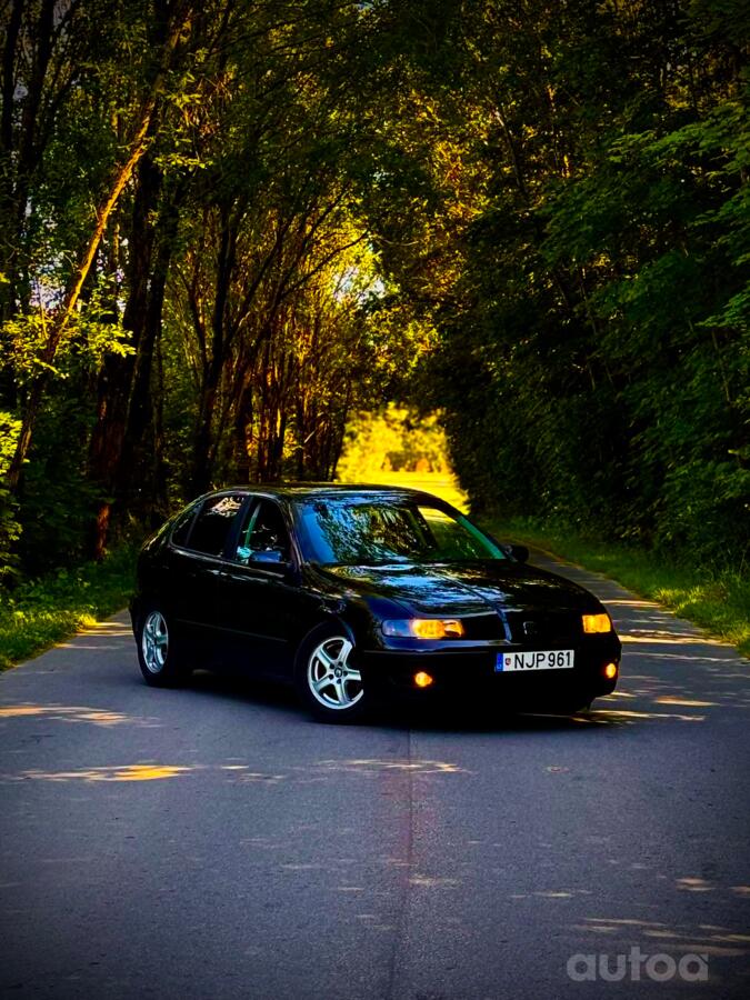 SEAT Leon 1 generation Hatchback