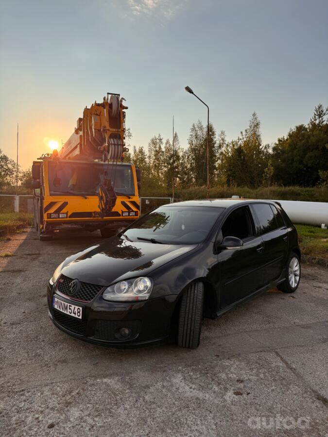 Volkswagen Golf GTI 5 generation