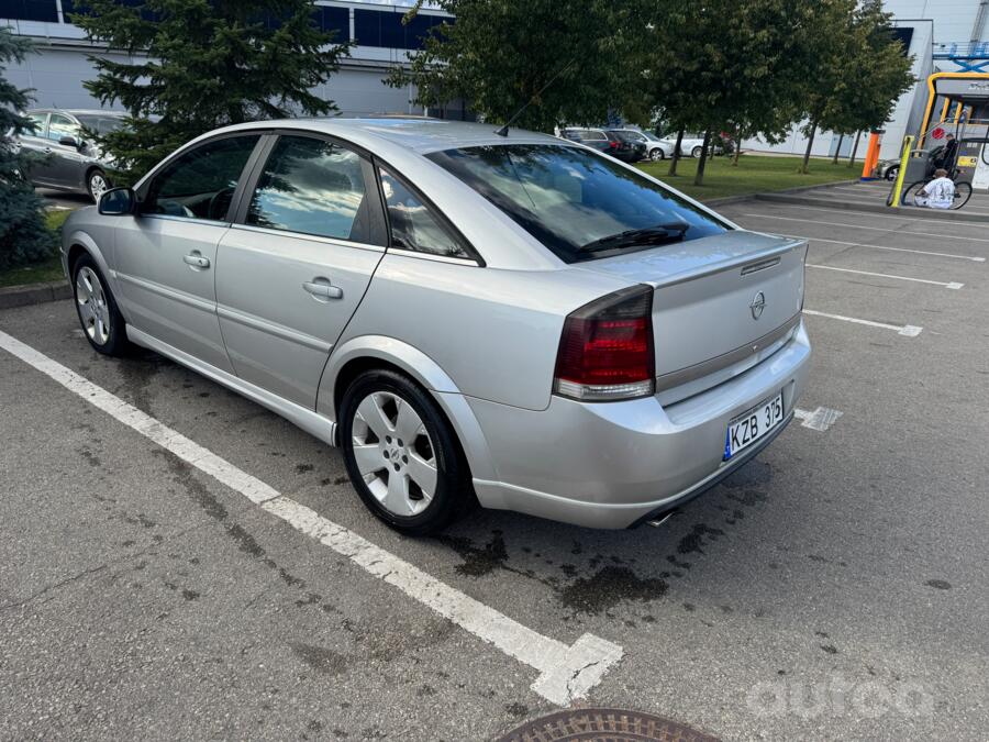 Opel Vectra C GTS hatchback