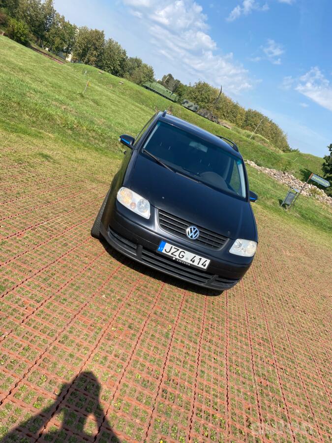 Volkswagen Touran 1 generation Minivan
