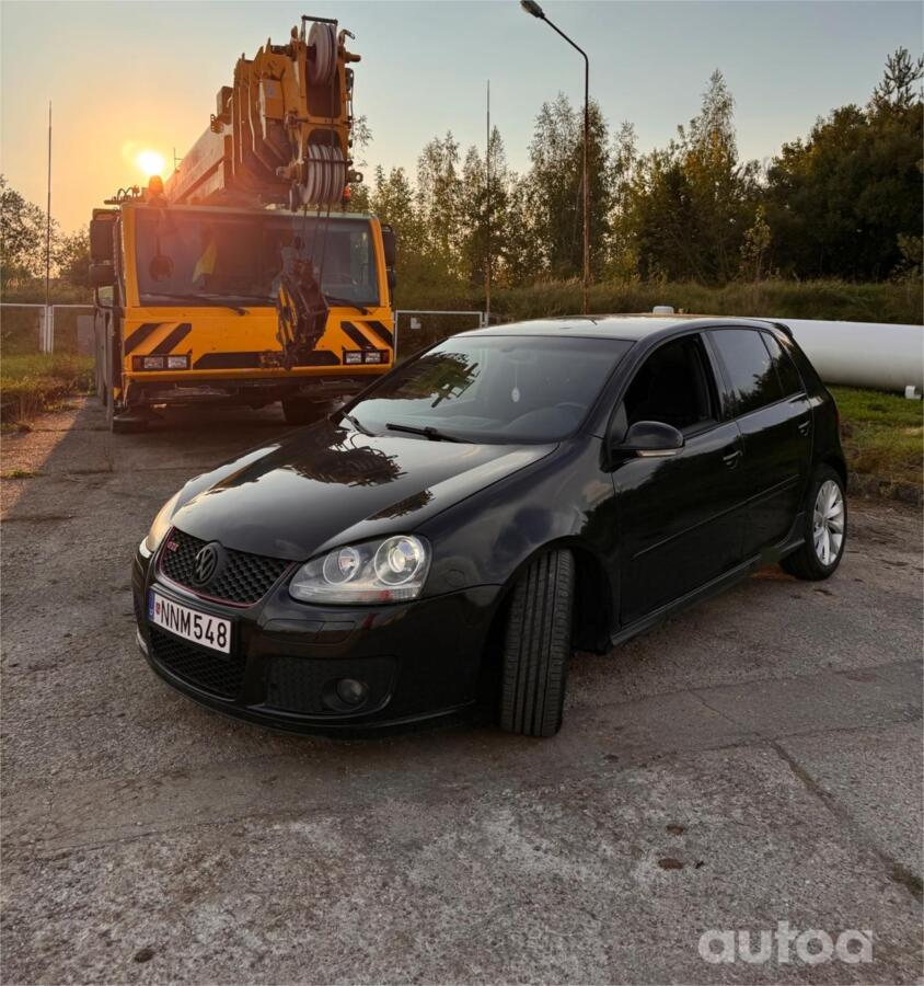 Volkswagen Golf GTI 5 generation