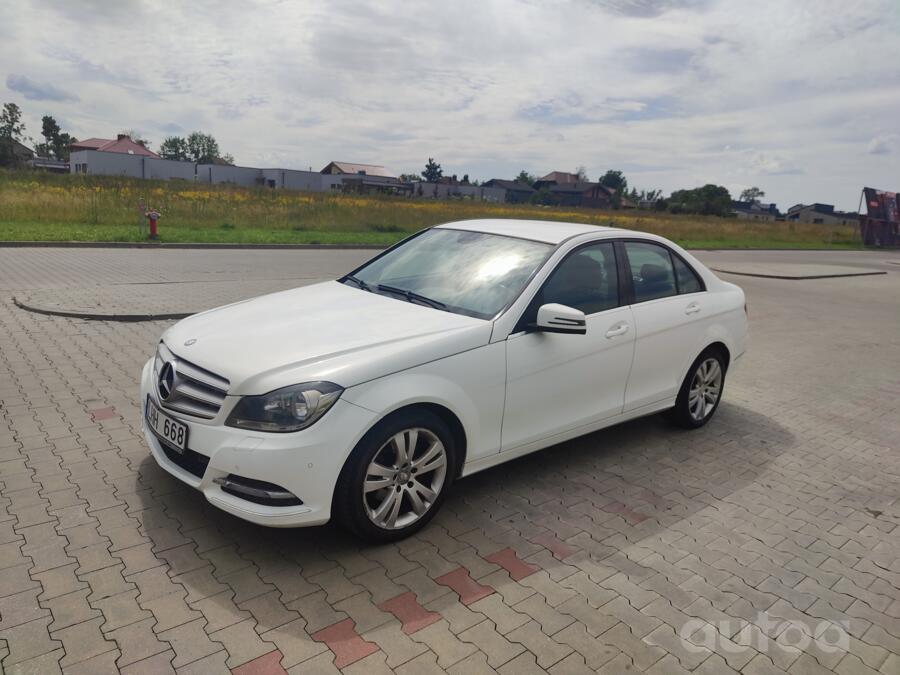 Mercedes-Benz C-Class W204/S204/C204 [restyling] Sedan 4-doors