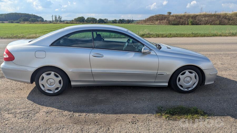 Mercedes-Benz CLK-Class C209 Coupe-Hardtop