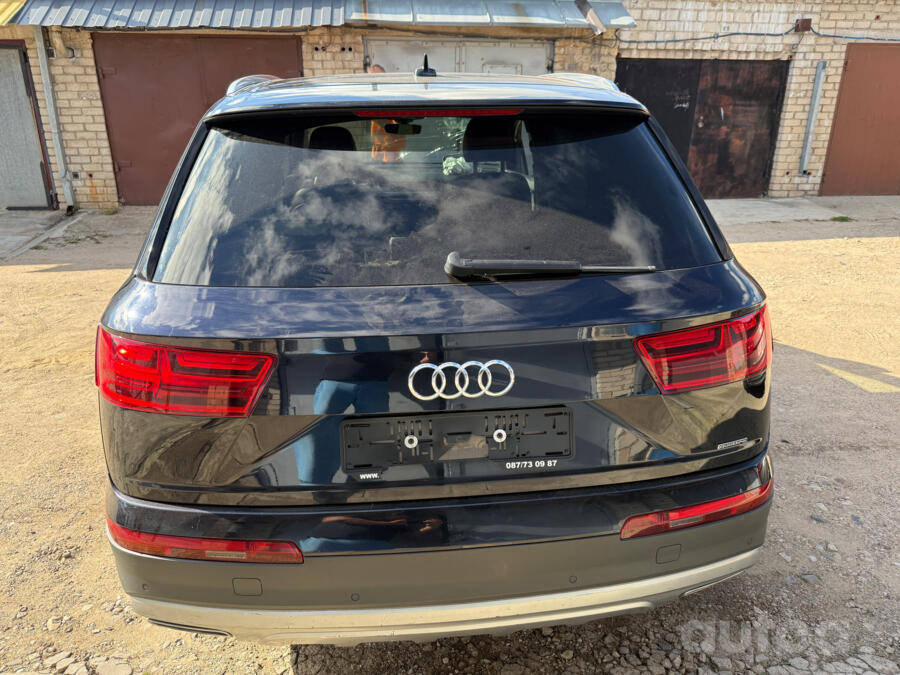 Audi Q7 4M Crossover
