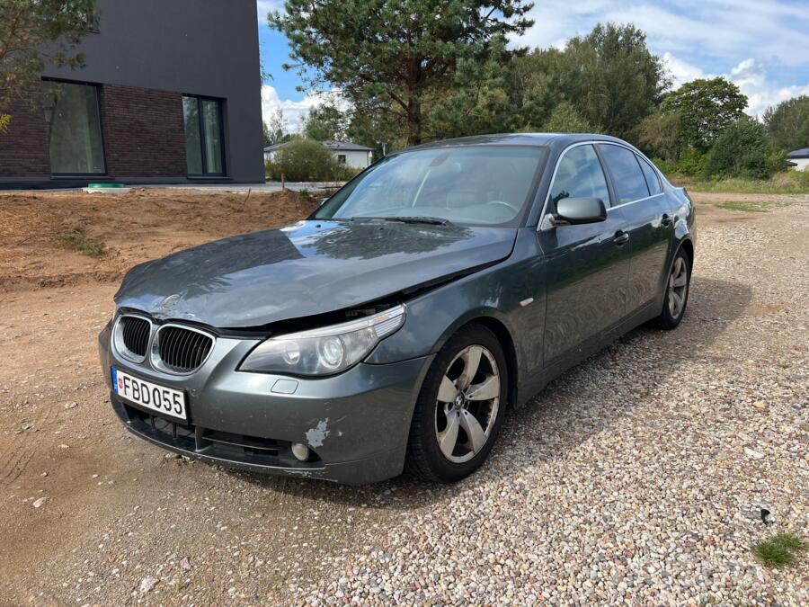 BMW 5 Series E60/E61 Sedan