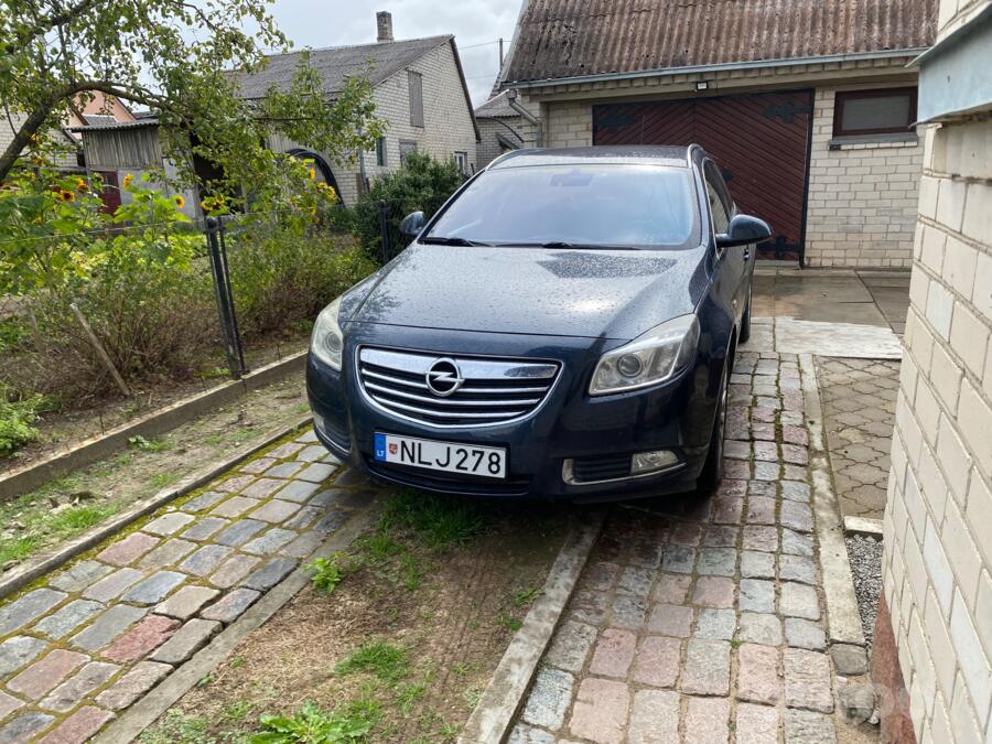 Opel Insignia A Sports Tourer wagon 5-doors