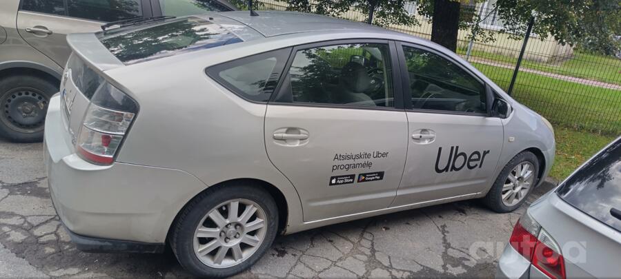 Toyota Prius 2 generation Hatchback