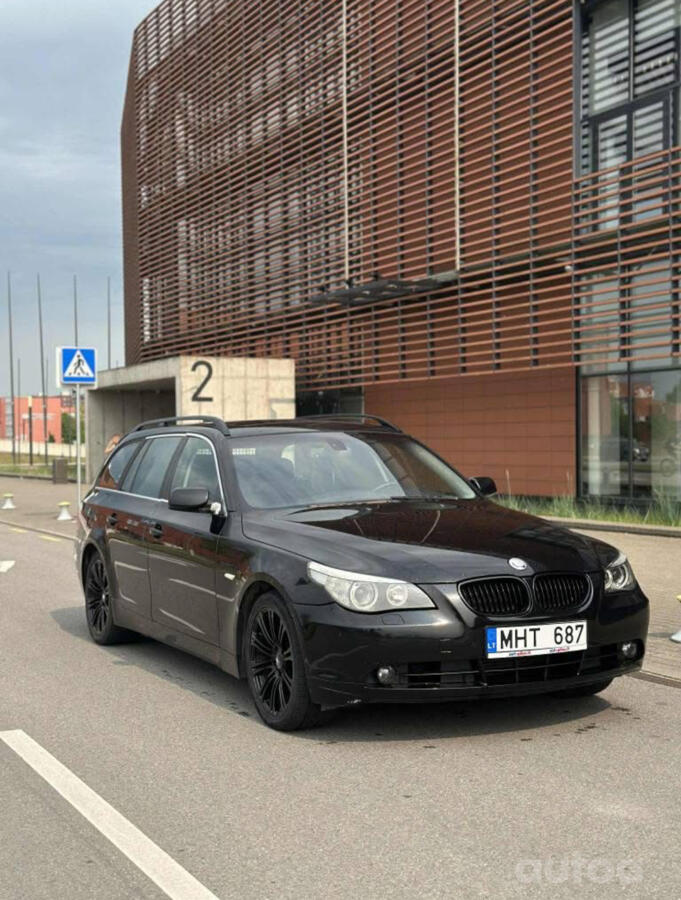 BMW 5 Series E60/E61 Touring wagon