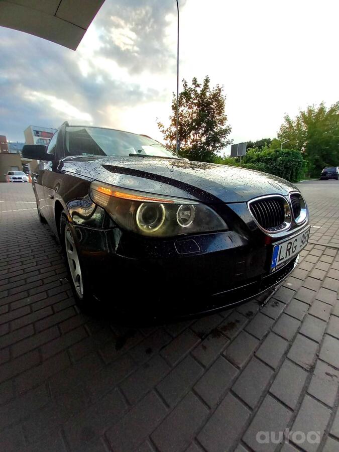 BMW 5 Series E60/E61 Touring wagon