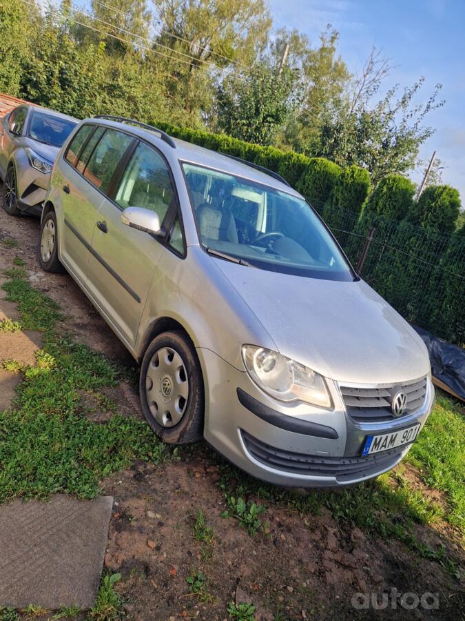 Volkswagen Touran 1 generation [restyling] Minivan 5-doors