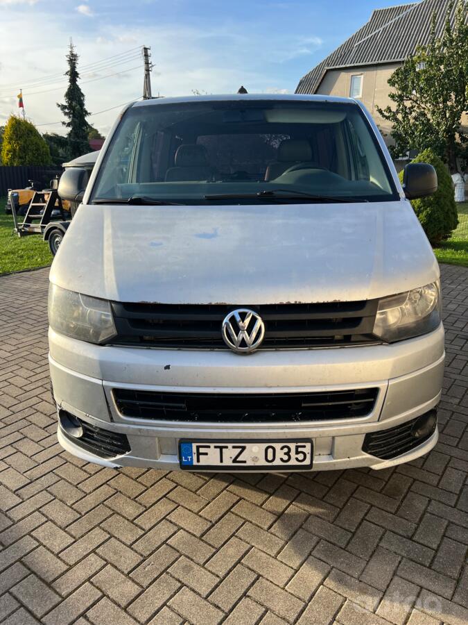 Volkswagen Transporter T5 Minivan 4-doors