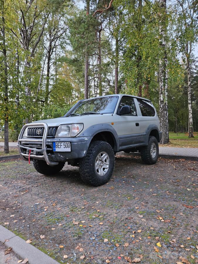 Toyota Land Cruiser Prado J90 SUV 3-doors