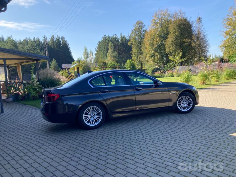 BMW 5 Series F07/F10/F11 Sedan