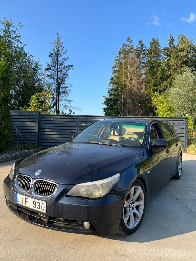 BMW 5 Series E60/E61 Touring wagon