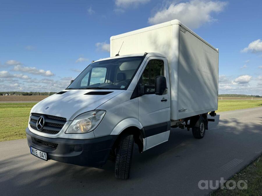 Mercedes-Benz Sprinter Second generation