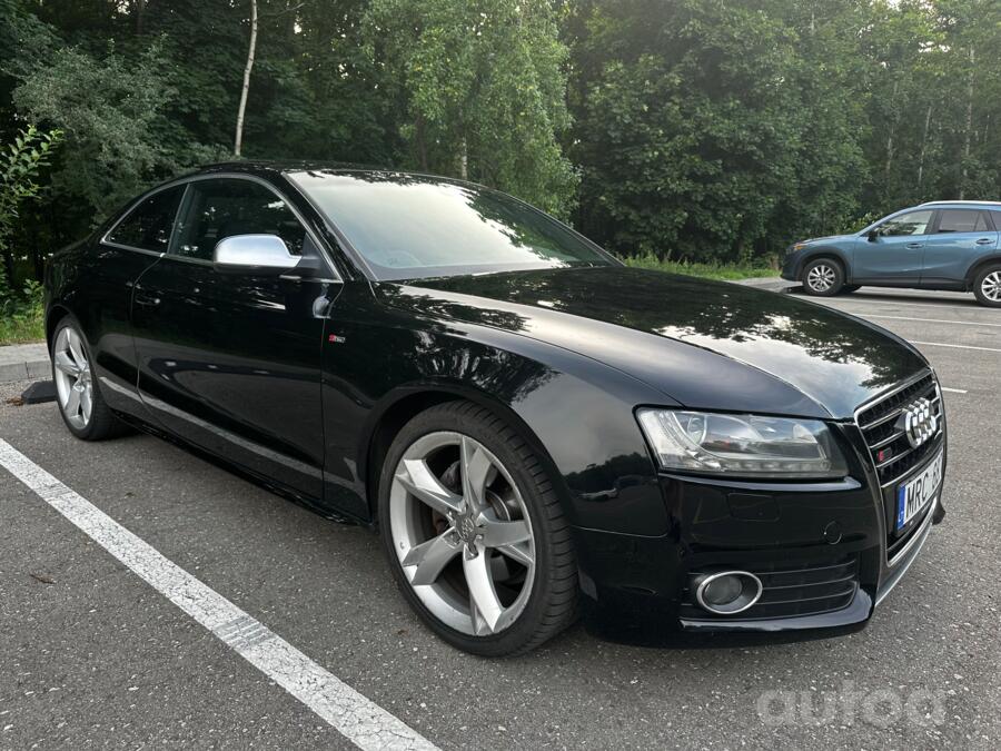 Audi A5 8T Coupe
