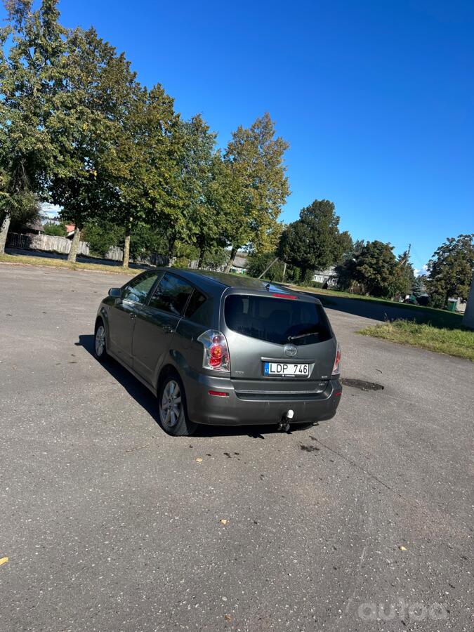 Toyota Corolla Verso 1 generation [restyling] Minivan