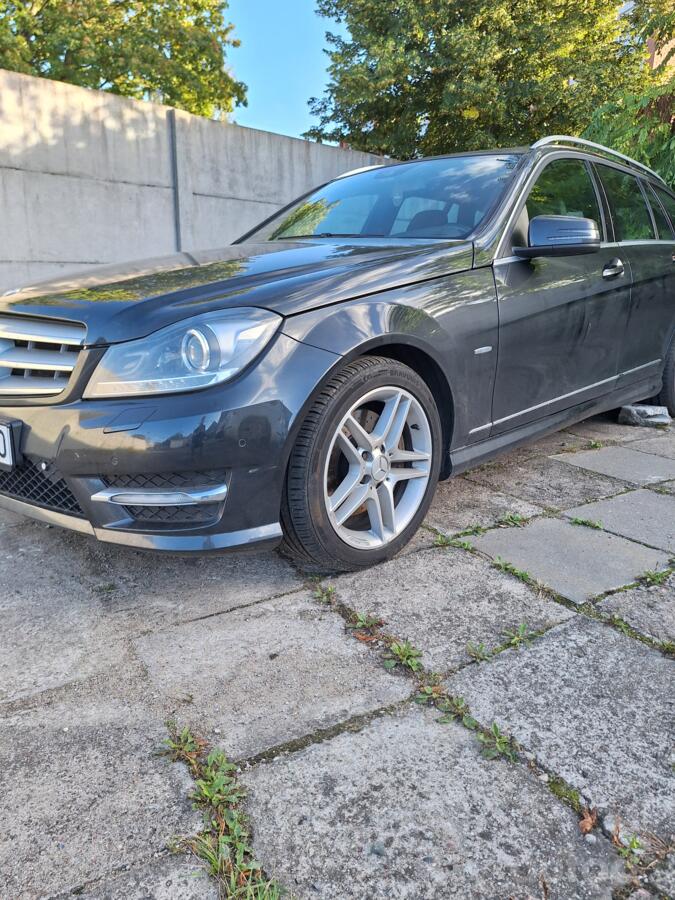 Mercedes-Benz C-Class W204/S204 wagon 5-doors