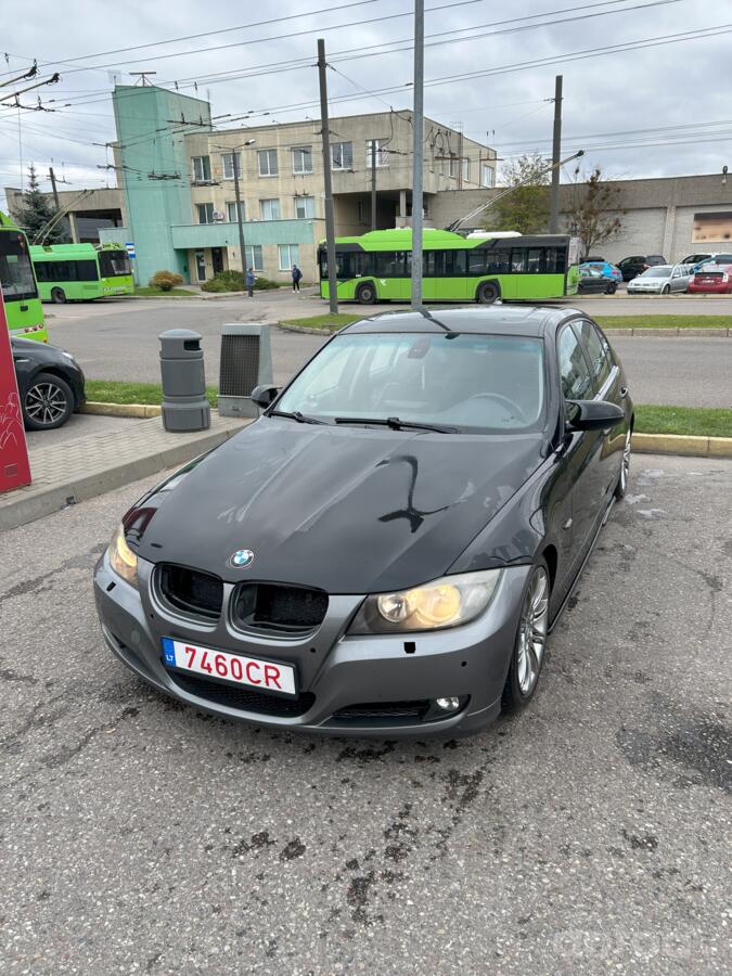 BMW 3 Series E90/E91/E92/E93 Sedan