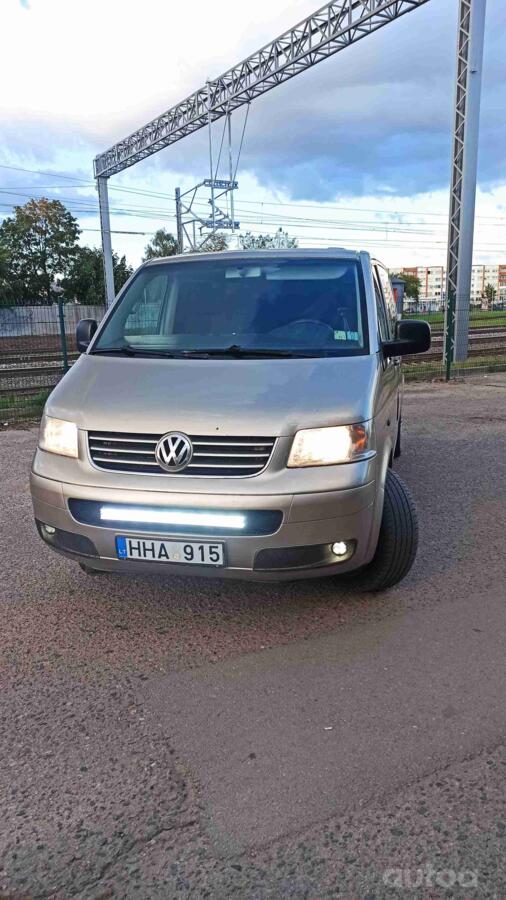 Volkswagen Caravelle