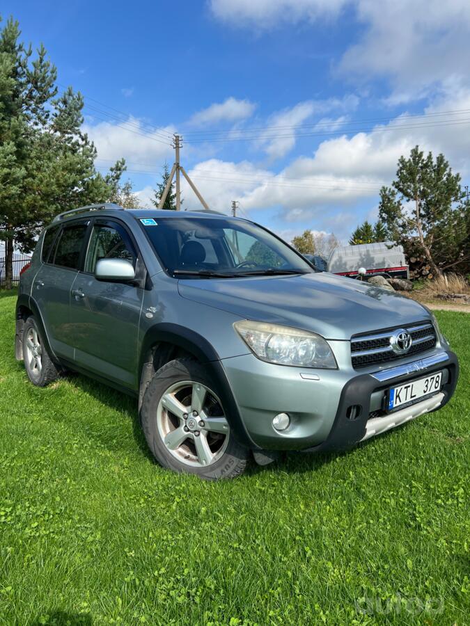 Toyota RAV4 3 generation Crossover