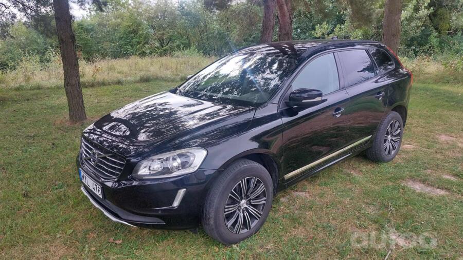 Volvo XC60 1 generation [restyling] Crossover