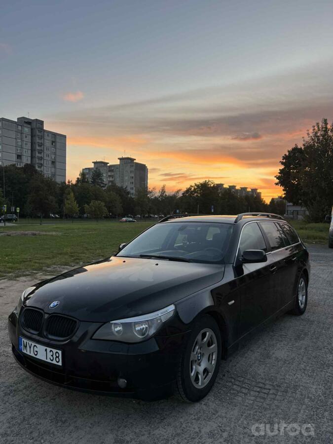 BMW 5 Series E60/E61 Touring wagon