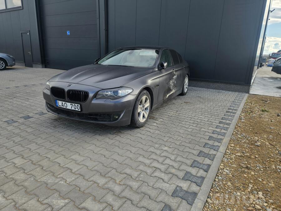 BMW 5 Series F07/F10/F11 Sedan