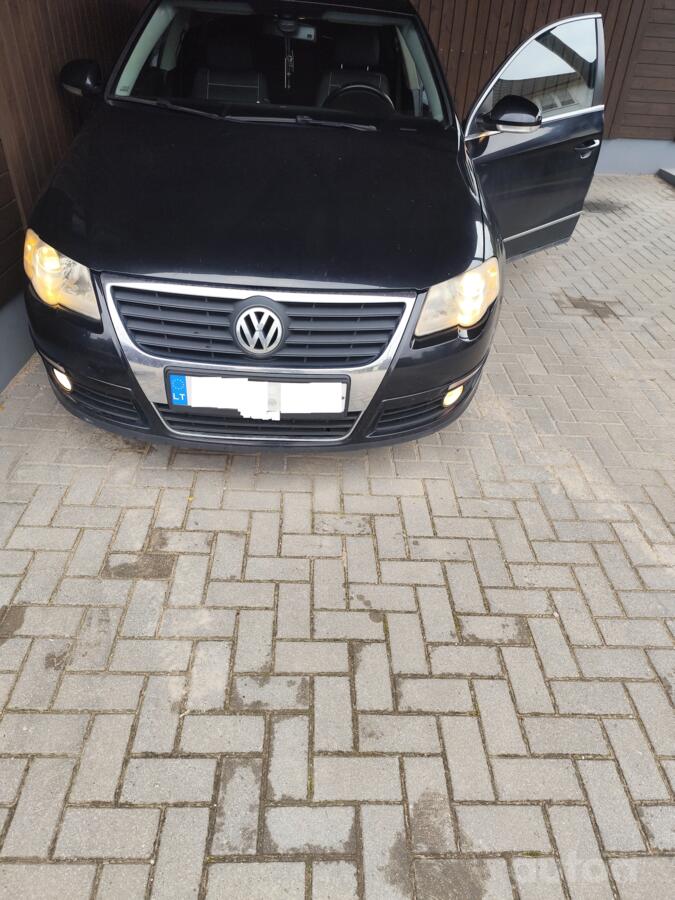 Volkswagen Passat B6 Sedan 4-doors