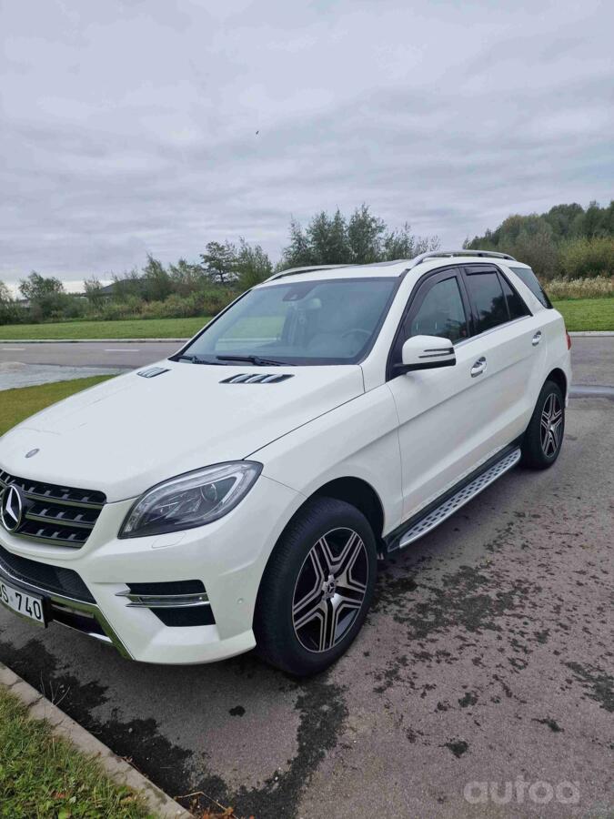 Mercedes-Benz M-Class