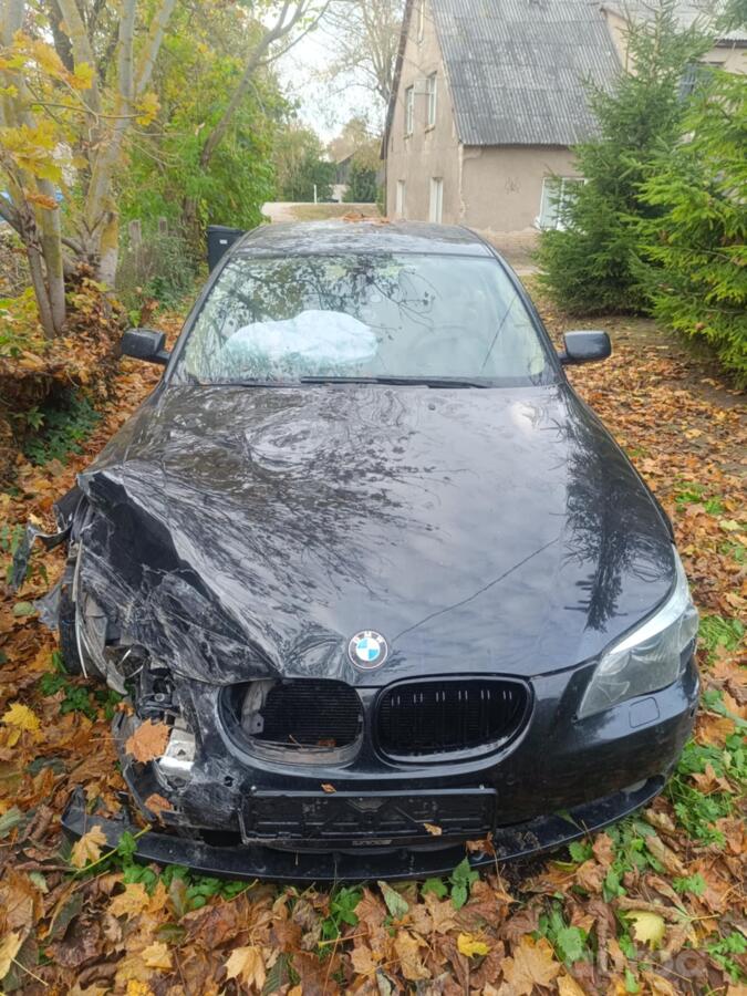 BMW 5 Series E60/E61 Sedan