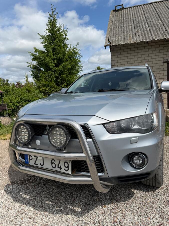 Mitsubishi Outlander 2 generation [restyling]
