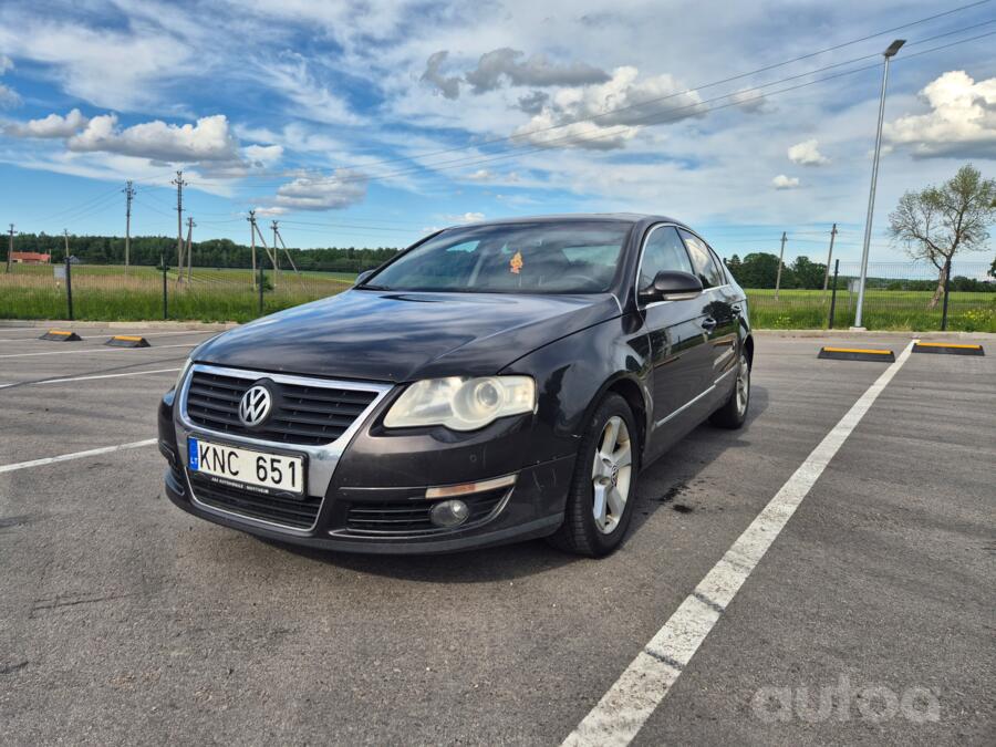Volkswagen Passat B6 Sedan 4-doors