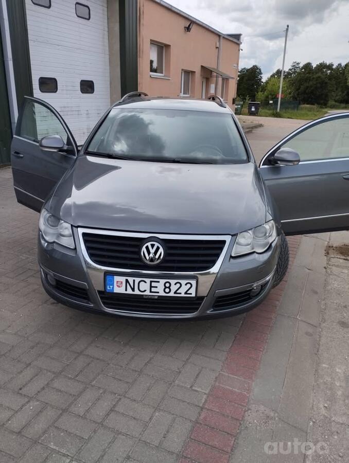 Volkswagen Passat B6 wagon 5-doors