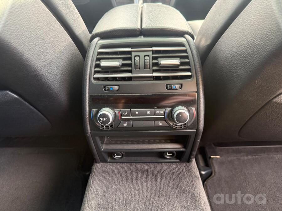 BMW 7 Series F01/F02 Sedan