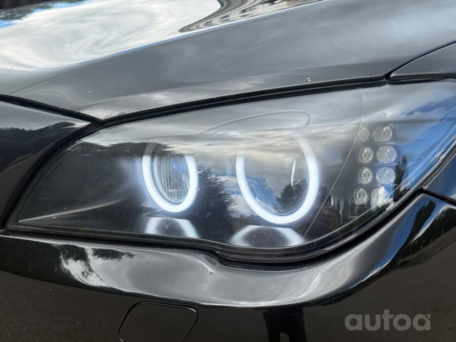 BMW 7 Series F01/F02 Sedan