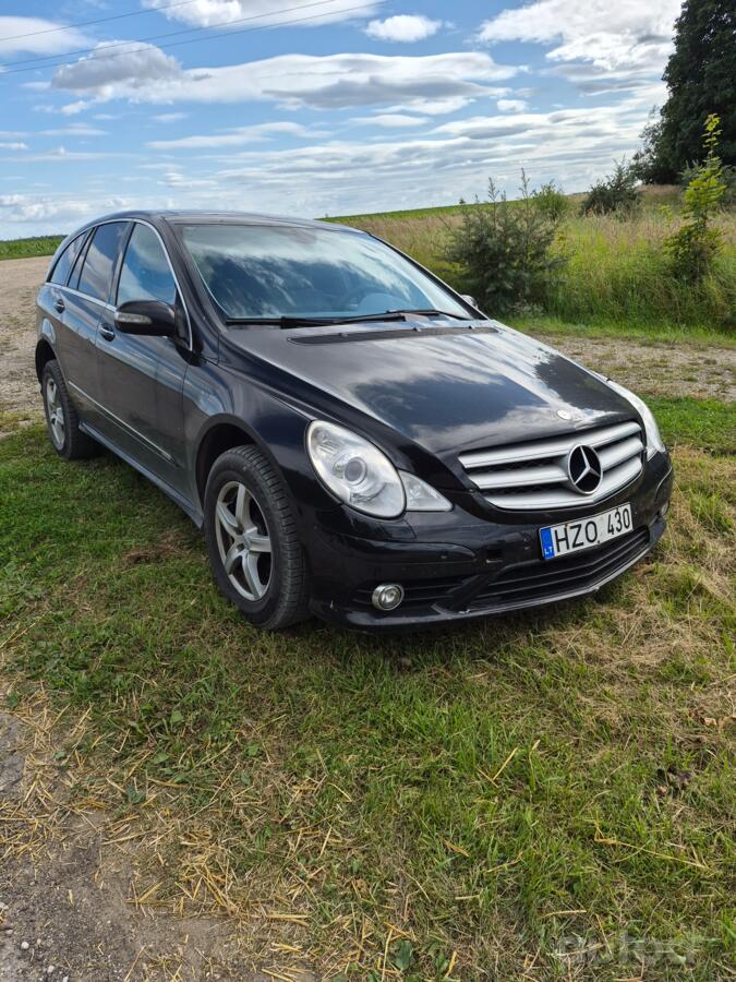 Mercedes-Benz R-Class W251 Minivan