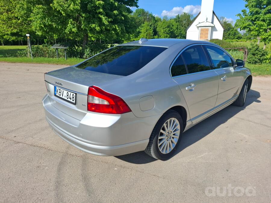 Volvo S80 2 generation Sedan