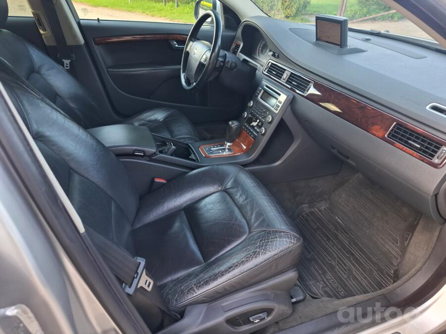 Volvo S80 2 generation Sedan