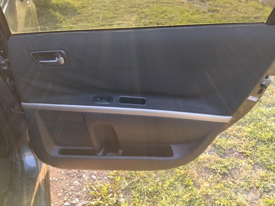 Toyota Corolla Verso 1 generation [restyling] -2 generation