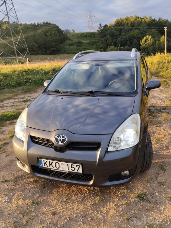 Toyota Corolla Verso 1 generation [restyling] -2 generation