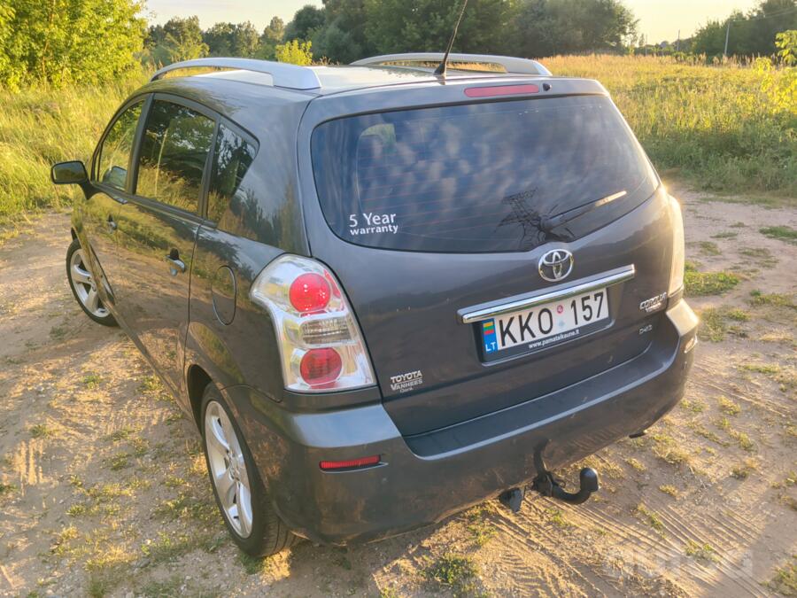 Toyota Corolla Verso 1 generation [restyling] -2 generation