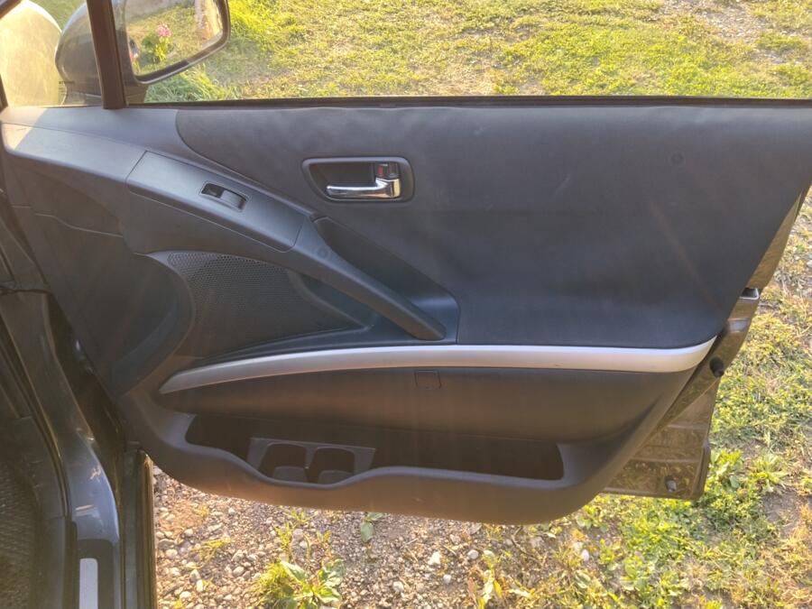 Toyota Corolla Verso 1 generation [restyling] -2 generation